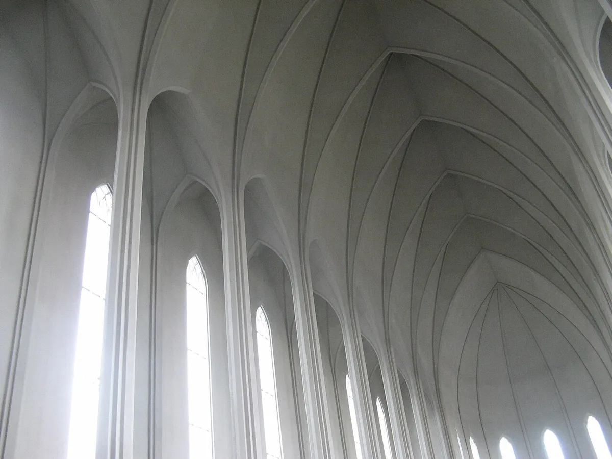 Intérieur de l'église Hallgrimskirkja, Reykjavik, Islande.