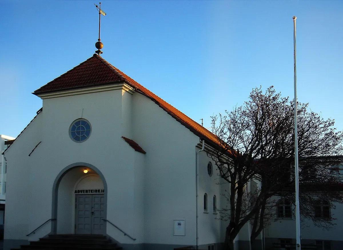 Aðventkirkjan í Reykjavík