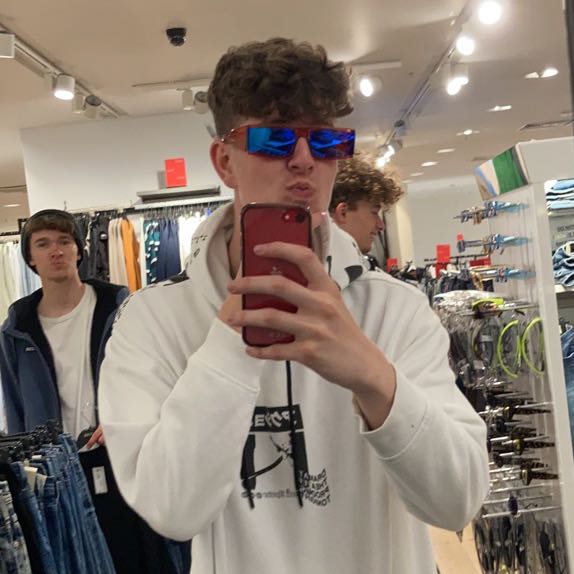 Sam Tharby