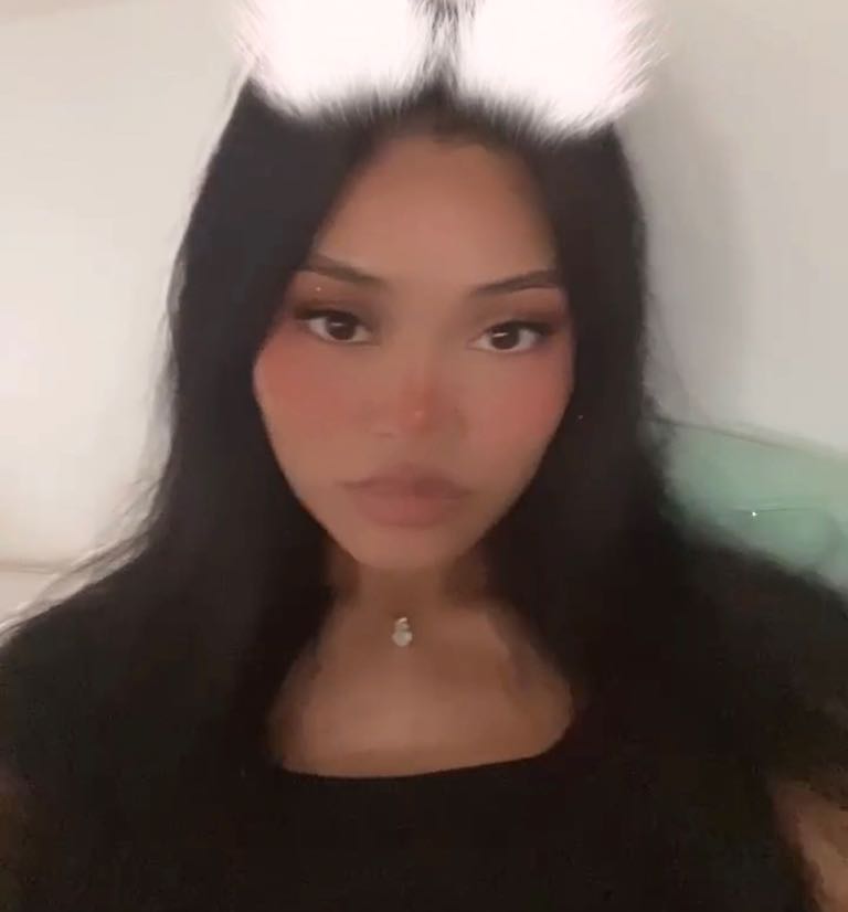 :3
