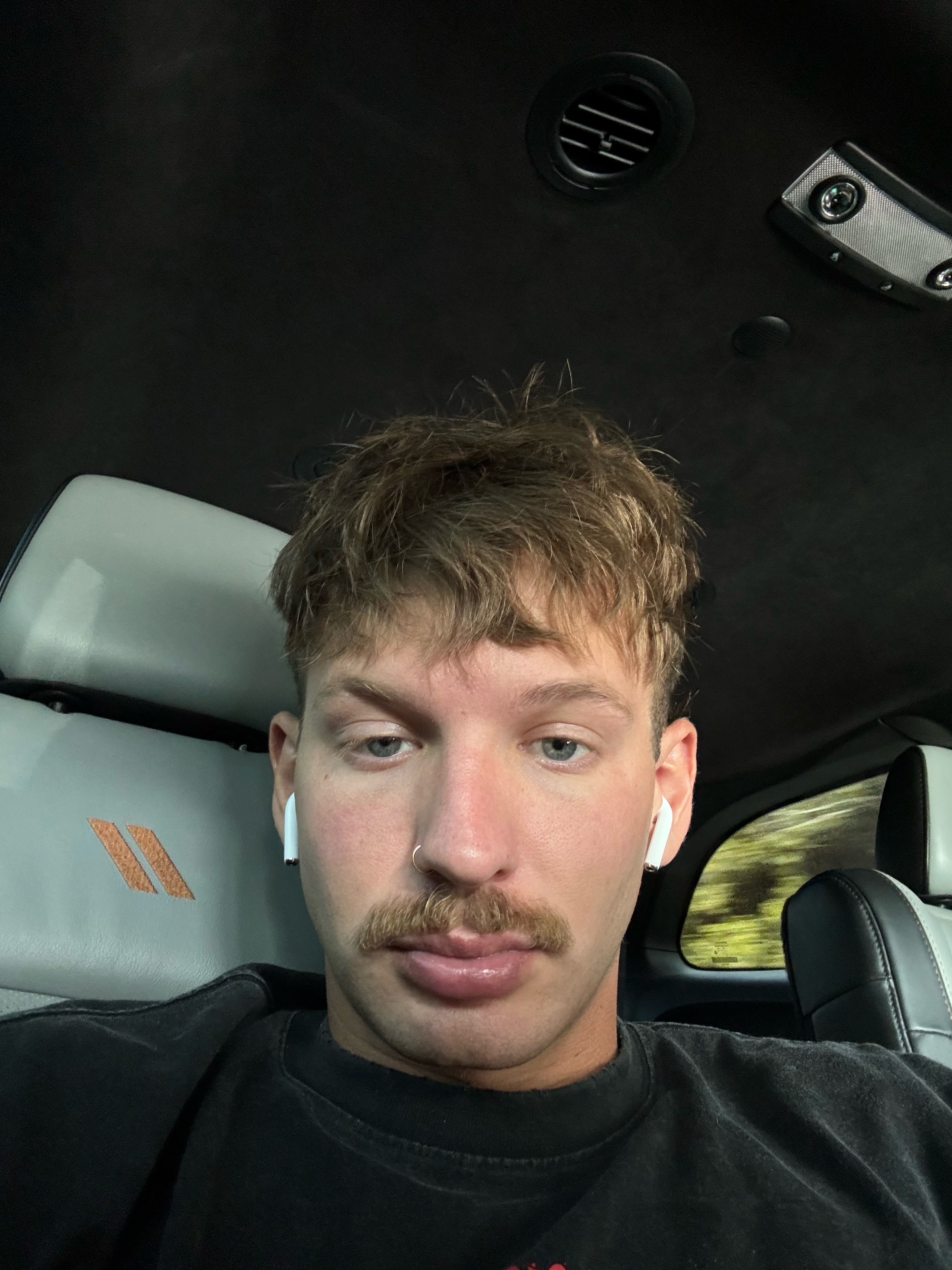 AB
