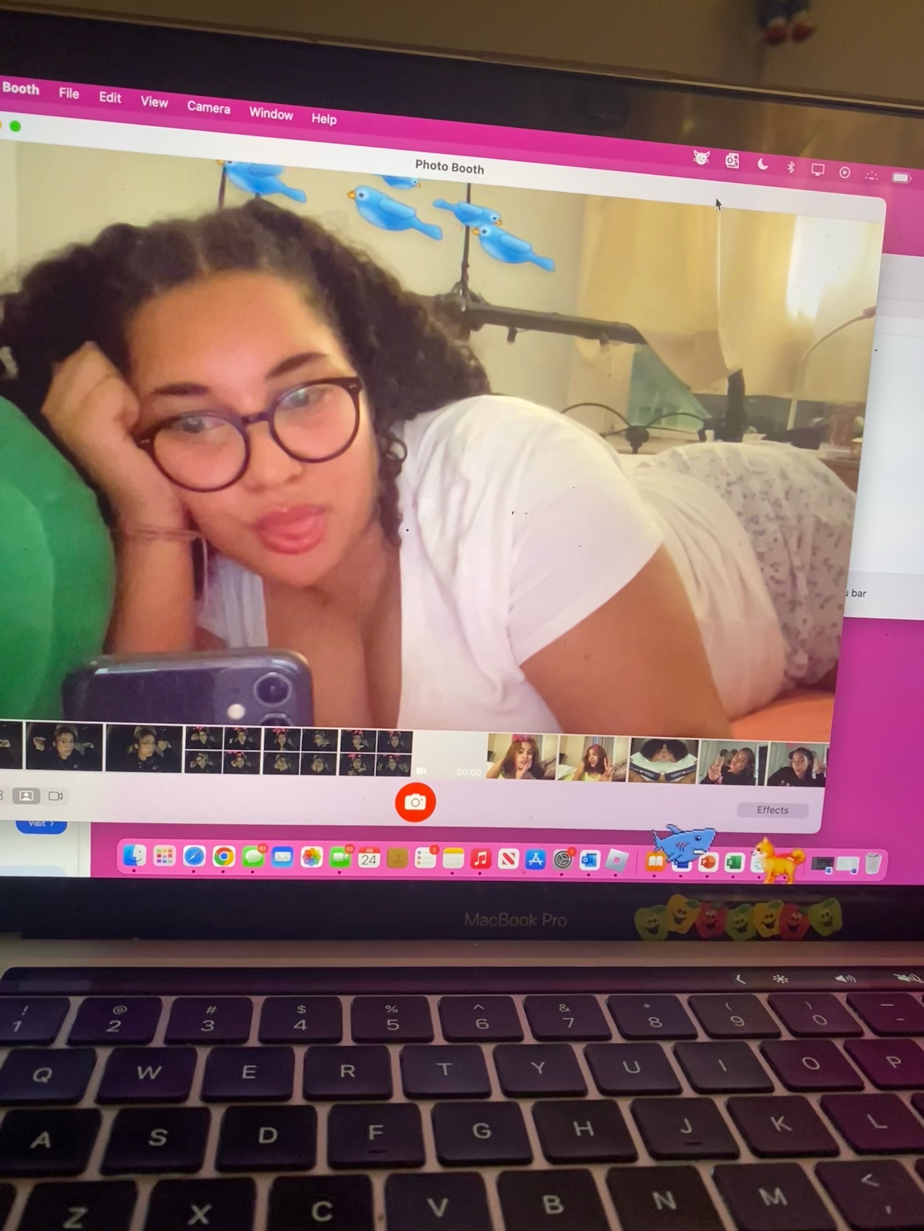 Camila :)