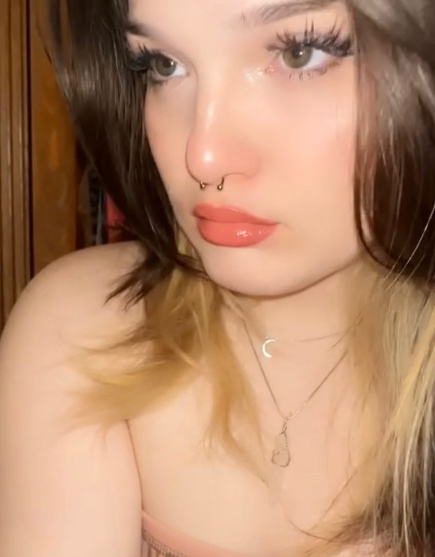 mia ♡