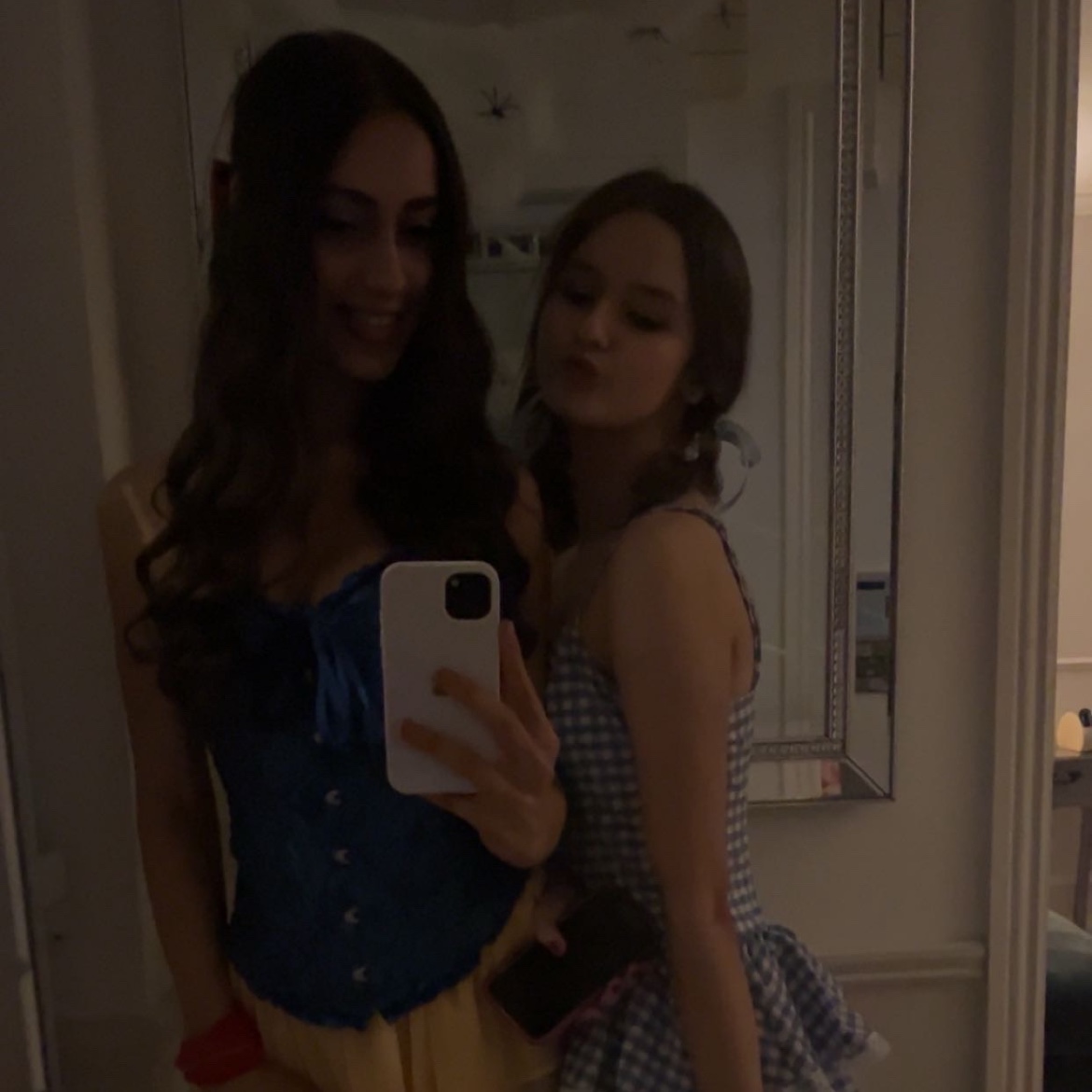 nicole