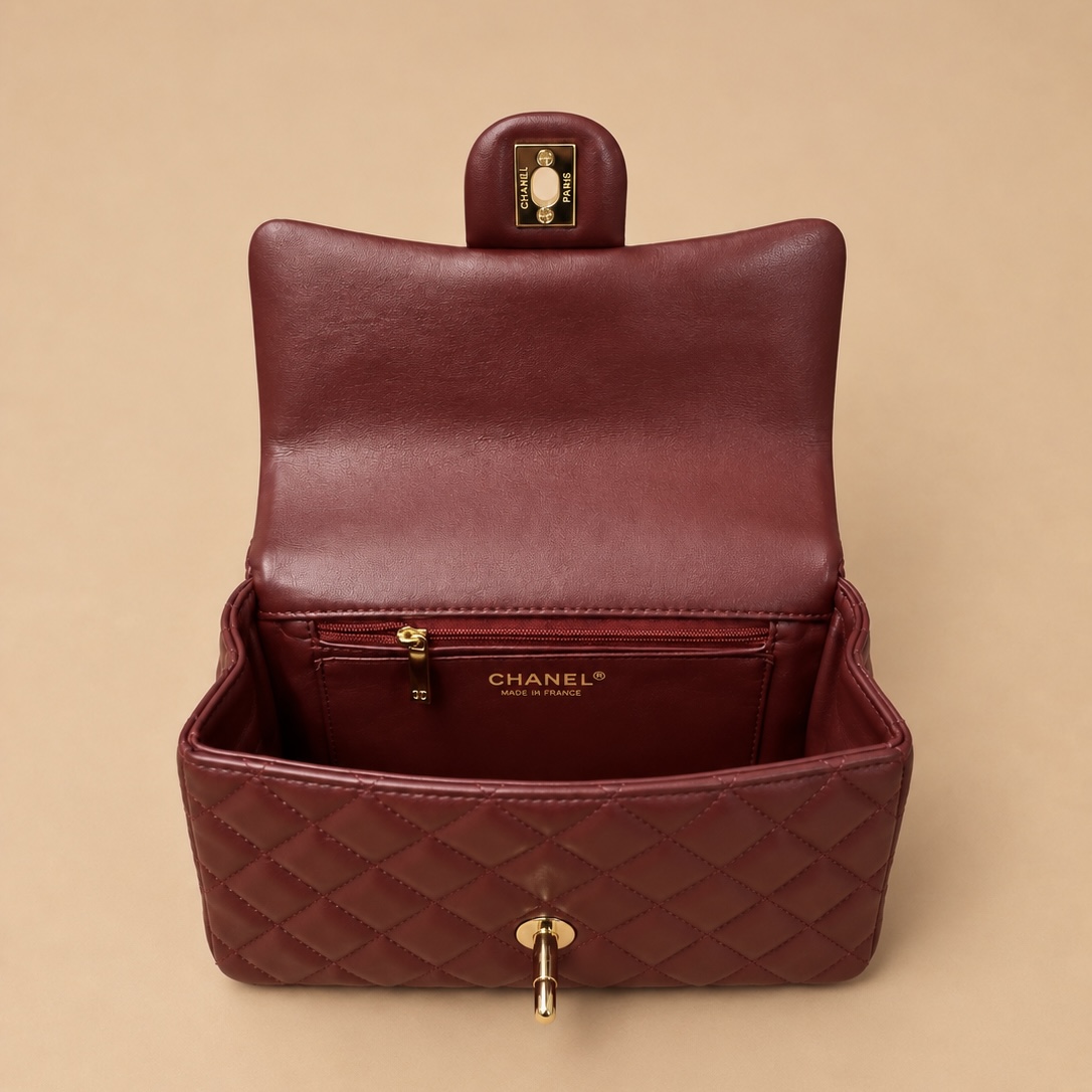 Chanel mini — 2