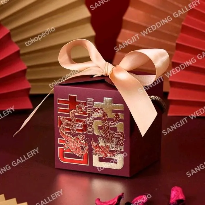 Candy Box Maron Dragon & Phoenix 9x9x9 CM Pakai Tali & Pita