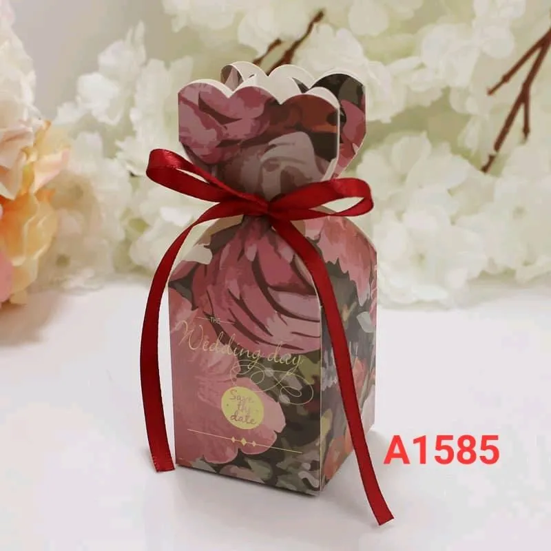 Candy Box 5x5x6 CM 1586