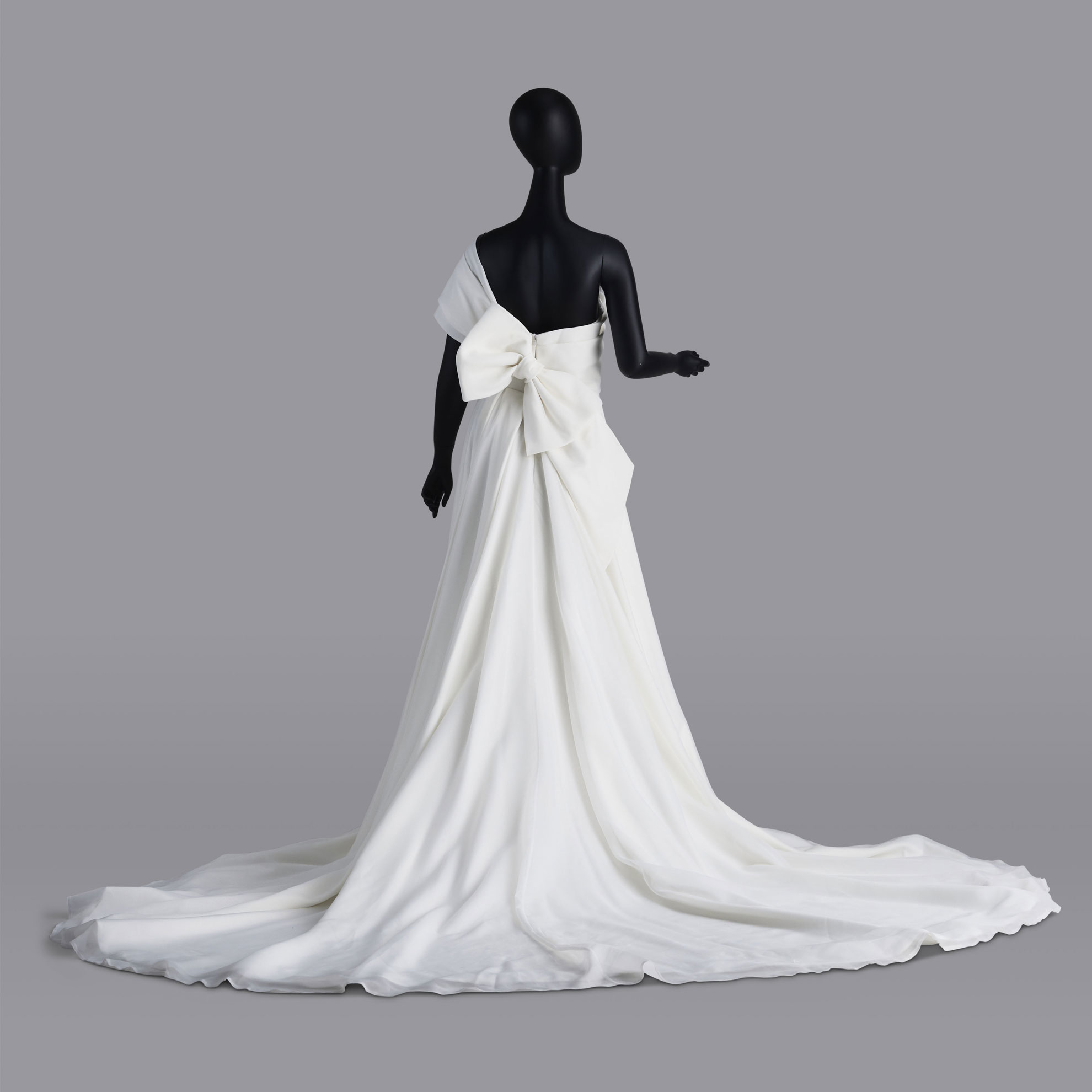 Parensa |Asymmetric One-Shoulder Chiffon Wedding Dress with Bow 2