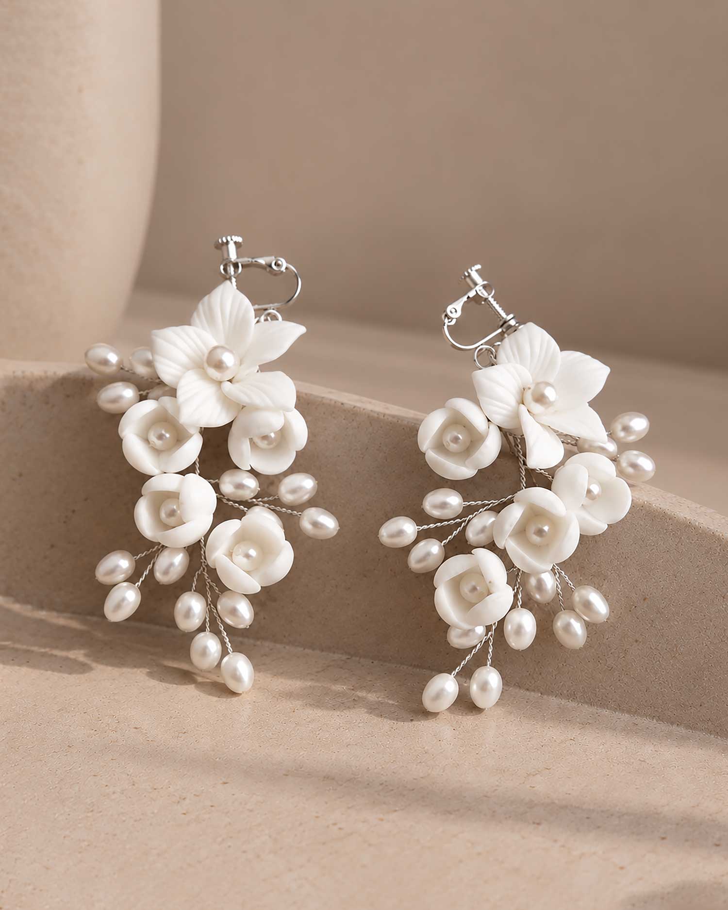 Alba – Ceramic Flower Pearl Earrings 3