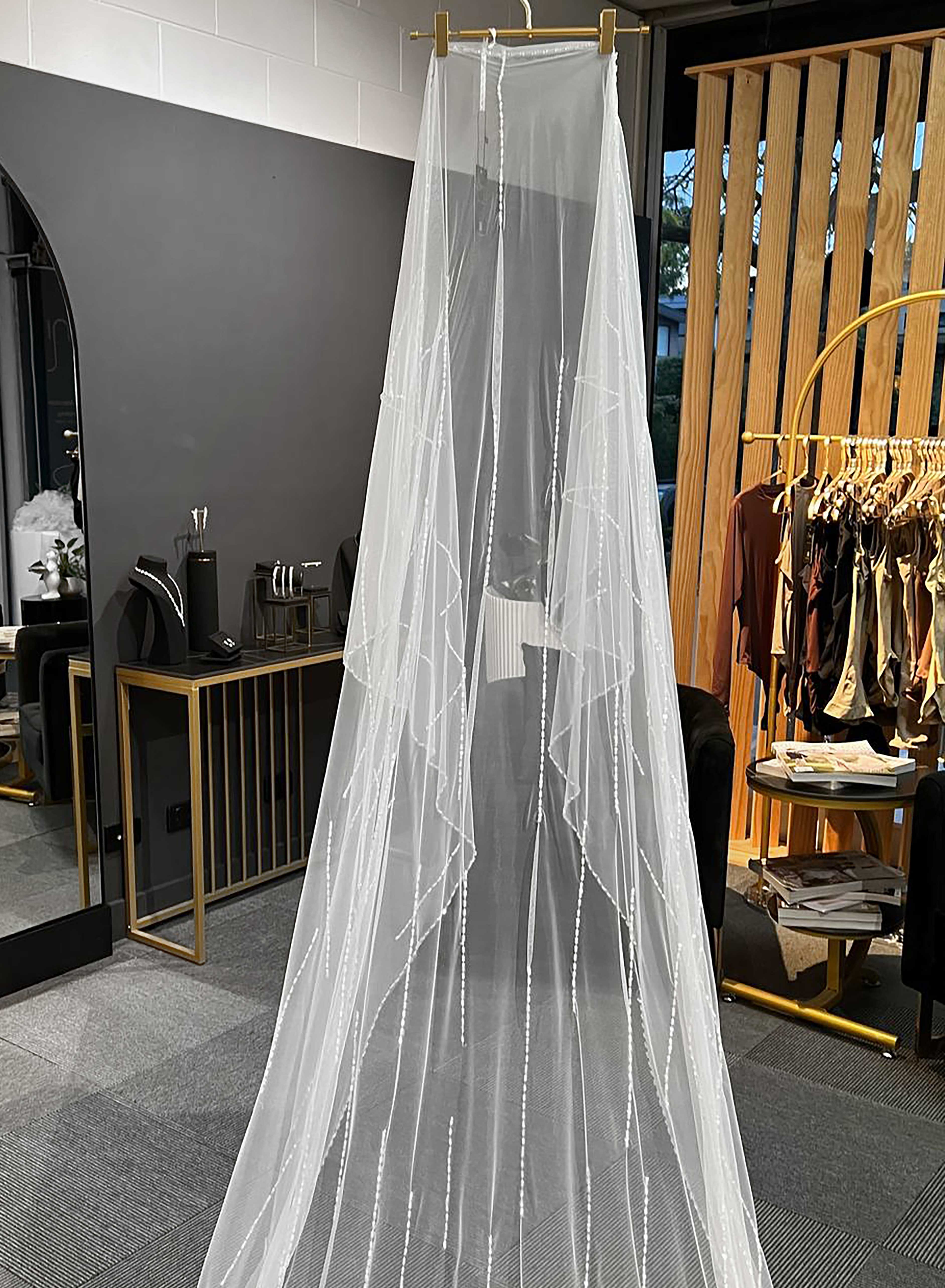 Astra – Crystal Pearl Cathedral Veil 2