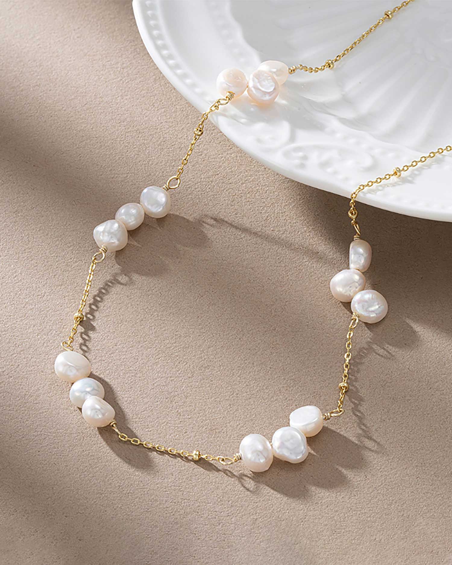 Aurelle – Irregular Freshwater Pearl Necklace 2