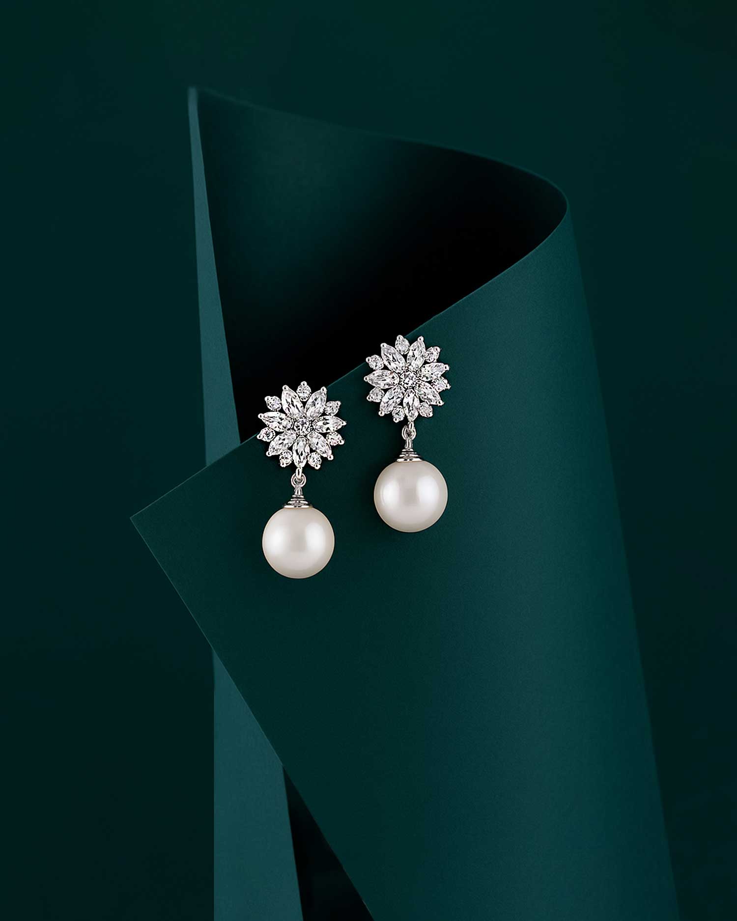 Celara β Bridal Pearl Drop Earrings
