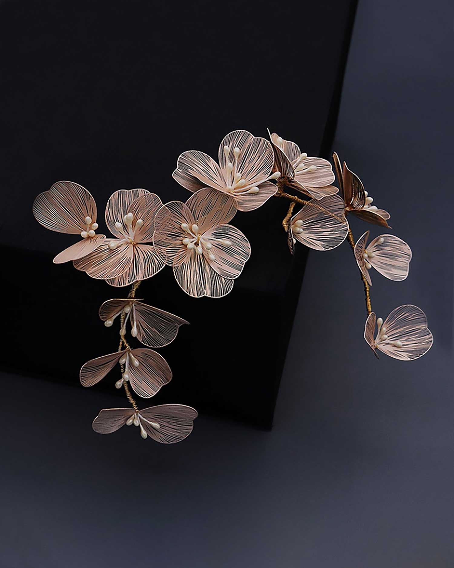 Elaria – Floral Bridal Headpiece 2