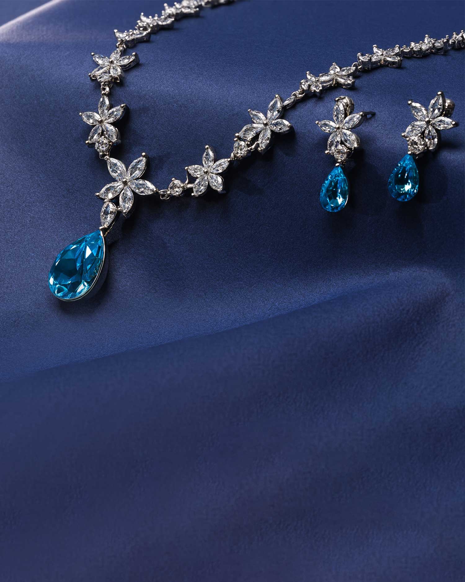 Floraya_Blue Teardrop Zircon Bridal Set