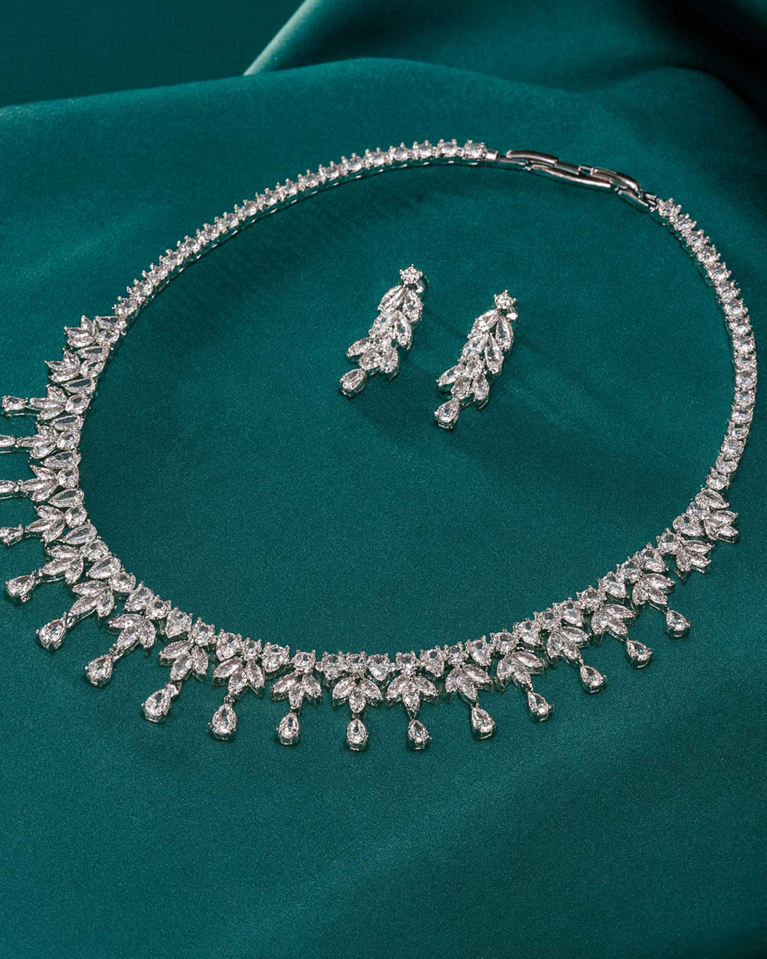 Lyven β Flower Zircon Bridal Set