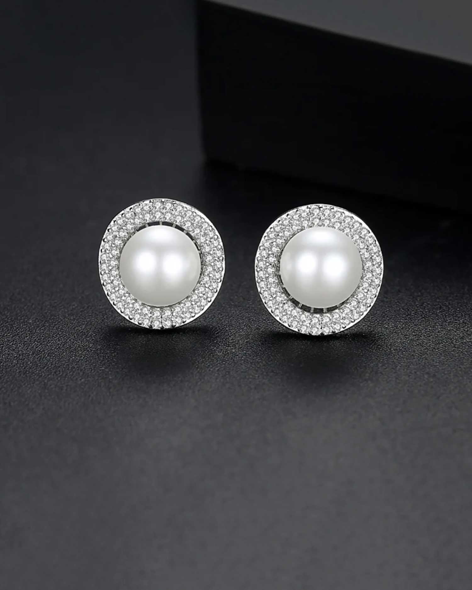 Pearl – Zirconia Halo Stud Earrings 3