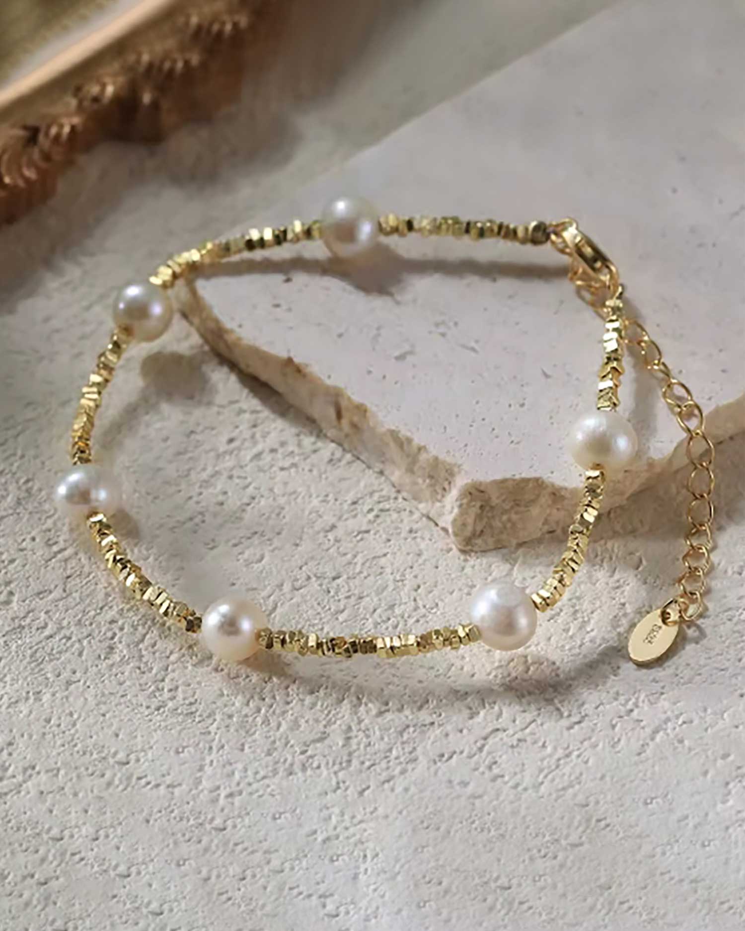 Serafina β Freshwater Pearl Bracelet