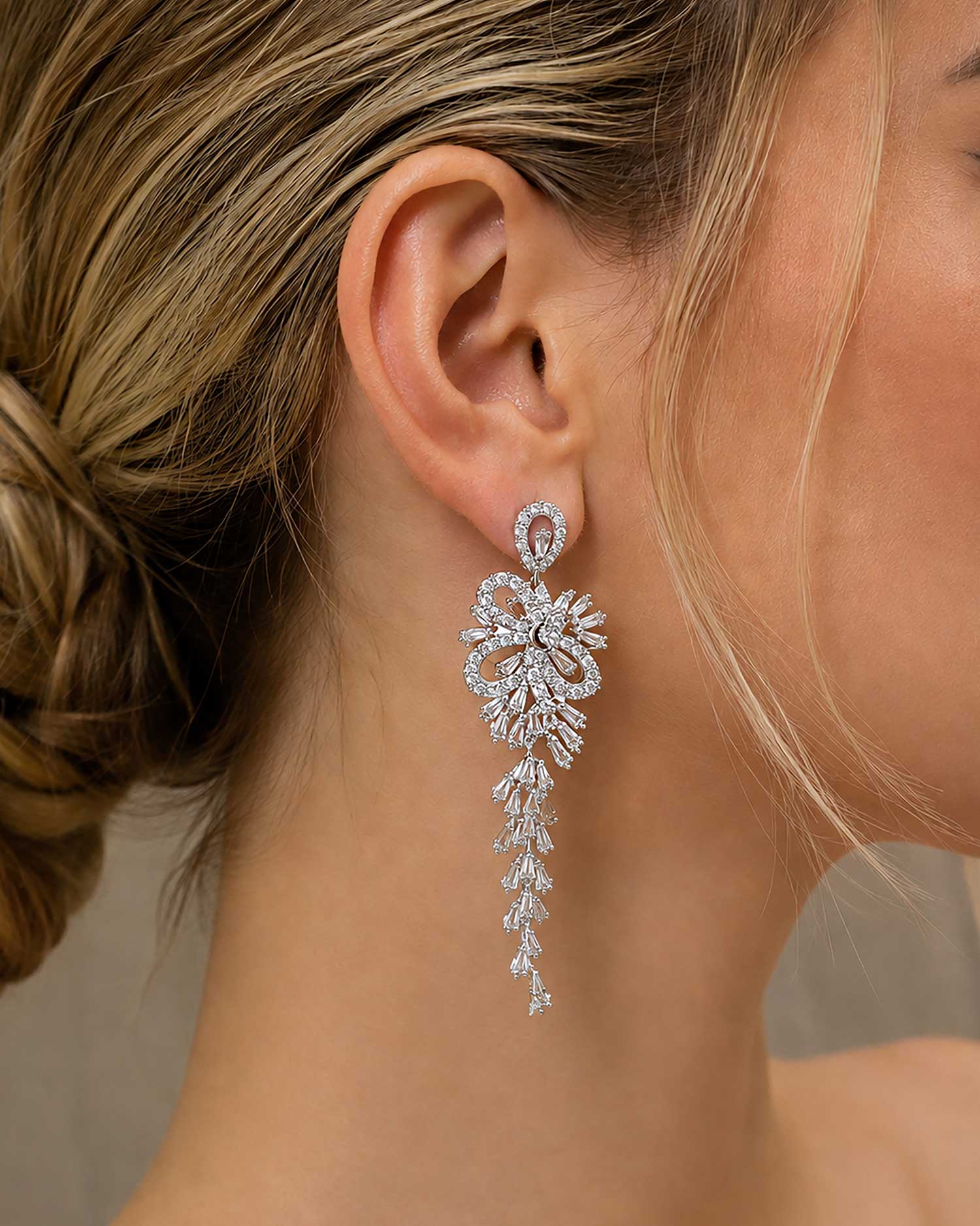 Viora – Zircon Bridal Drop Earrings