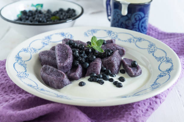 Gnocchi di Patate Viola Burro e Salvia