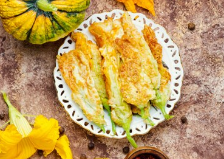 Fiore di zucca ripieno