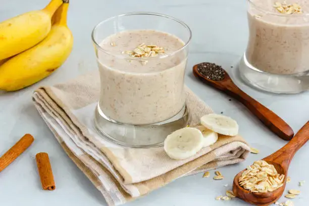 Frullato di banana e mandorle