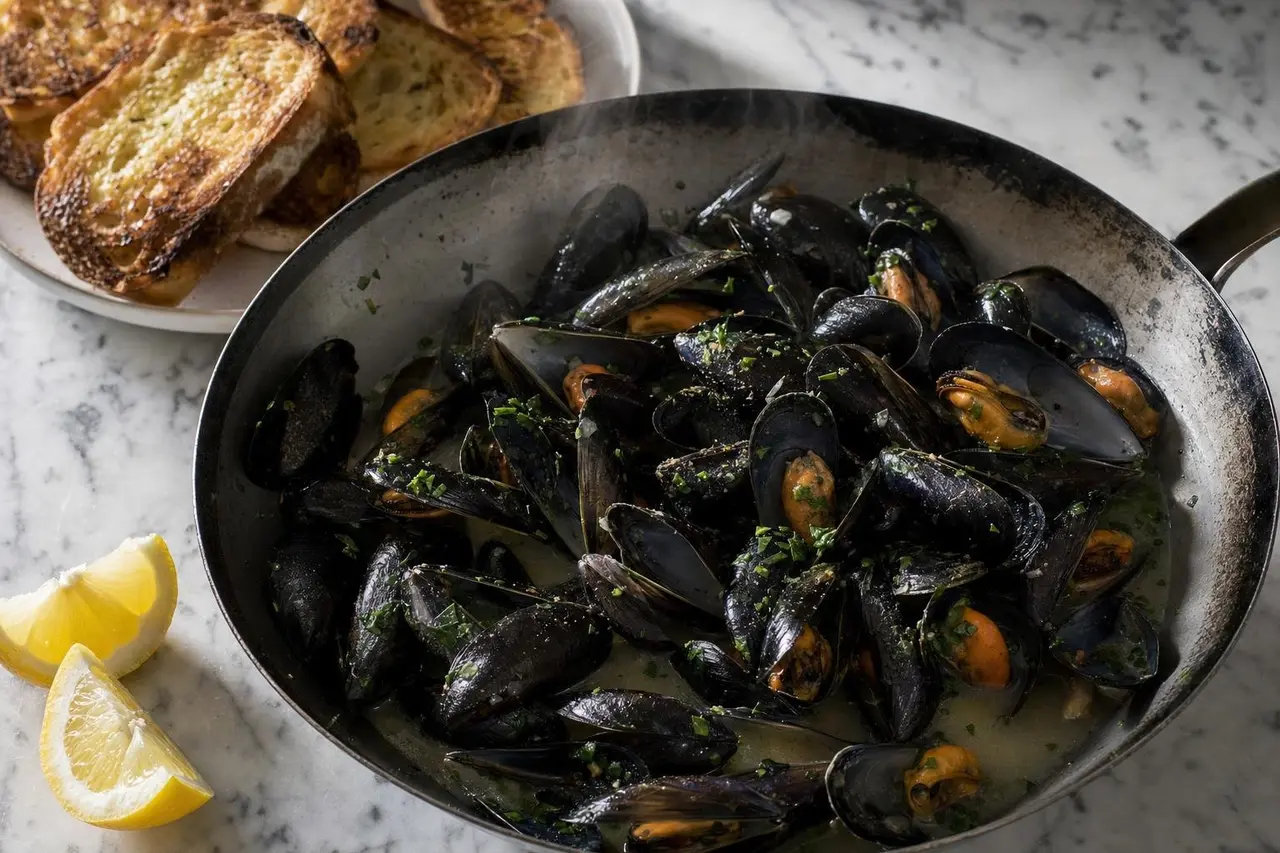 Cozze alla marinara