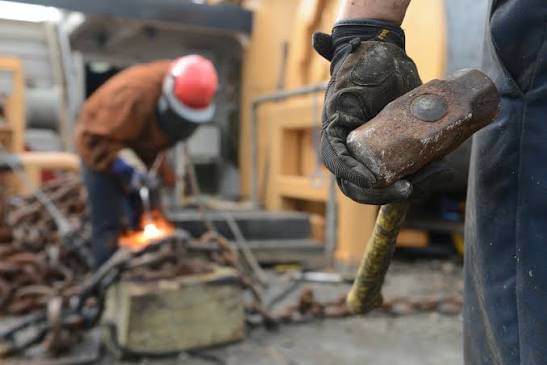 Las enfermedades y la siniestralidad laboral le cuestan más de 1800 millones de dólares al país por año