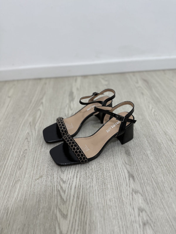 Shine negro (38 - 40 / ecocuero)