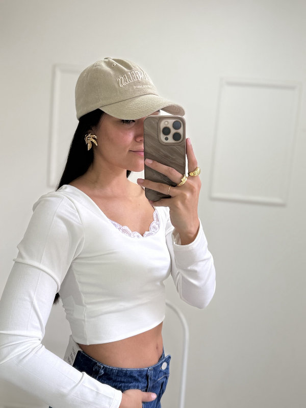 Cap LA 4