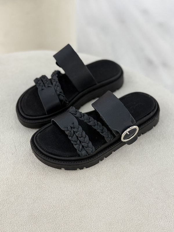 Manarola negro (cuero)