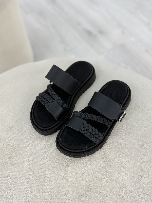 Manarola negro (cuero) 2