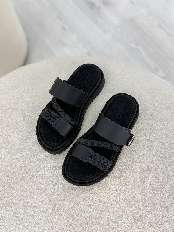 Manarola negro (cuero) 3