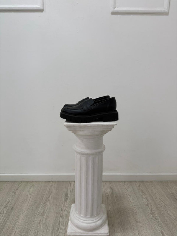 Pauli negro (ecocuero) 2