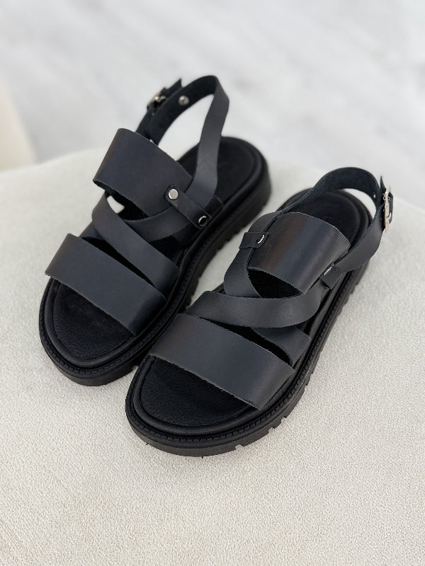 Matera negro (cuero)