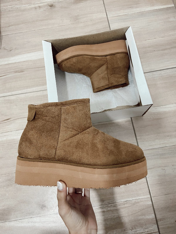 Alaska beige (gamuza)