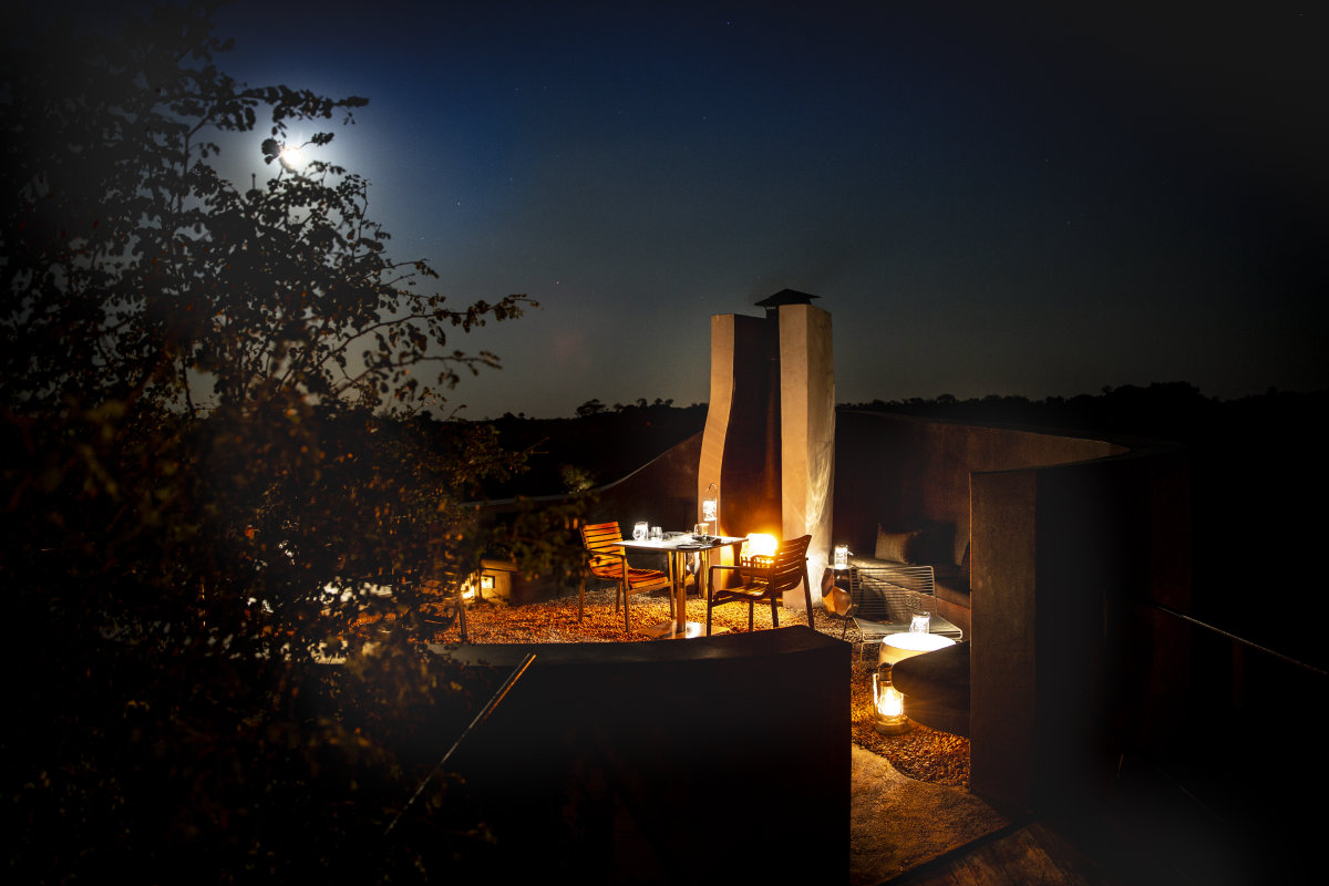 Singita-Lebombo-Lodge-Pod-dining.jpg