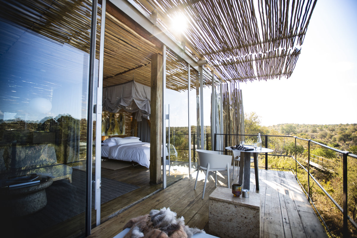 Singita-Lebombo-Lodge-Suite-balcony.jpg