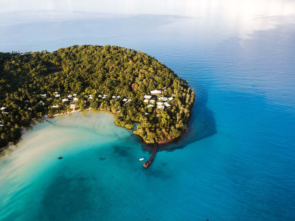 kirikiri10961_Soneva-Kiri-Panoramic-Island-Image.jpg