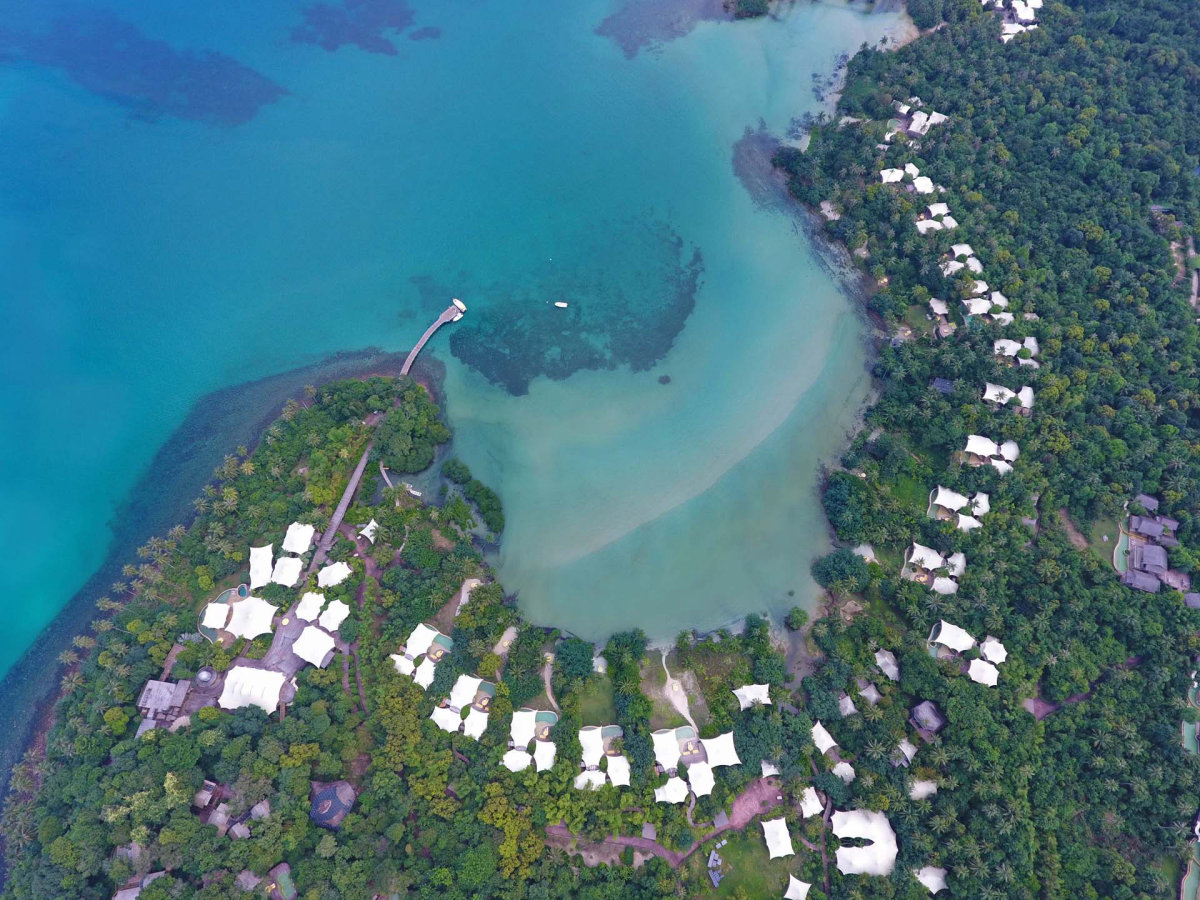 kirikiriSoneva-Kiri-Aerial-View-2-by-The-Way-To-Travel.jpg