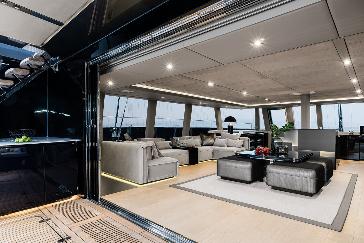 sunreef-80-interior-15.jpg