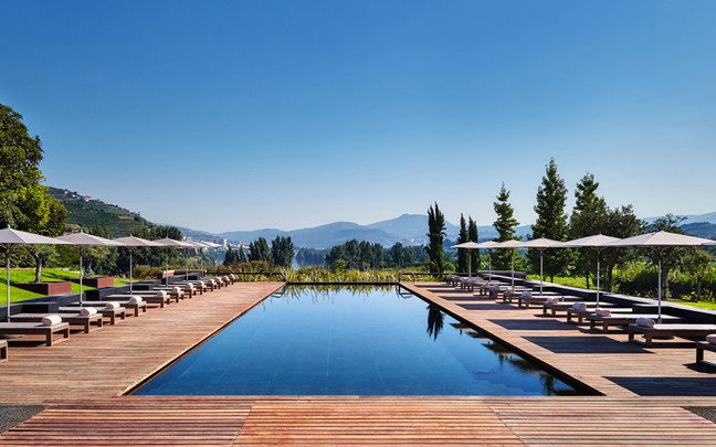 douro-valley-portugal-swimming-pool.jpg