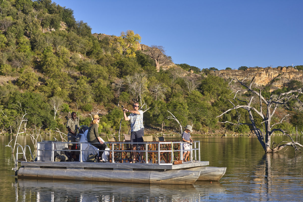 singitaPAMU FISHING OFF BOAT.jpg