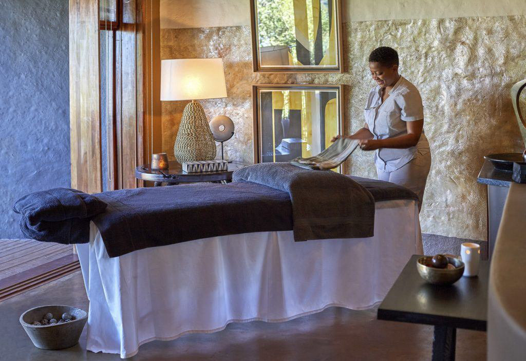 Singita-Pamushana-Spa-Treatment-1024x703.jpg