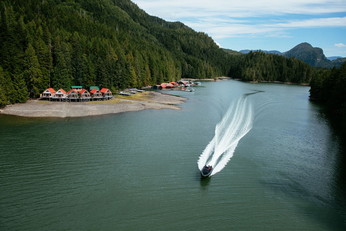 Nimmo-Bay-boat.jpg