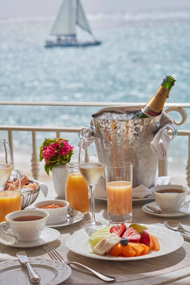 canouan-fine-dining-in-room-05.jpg