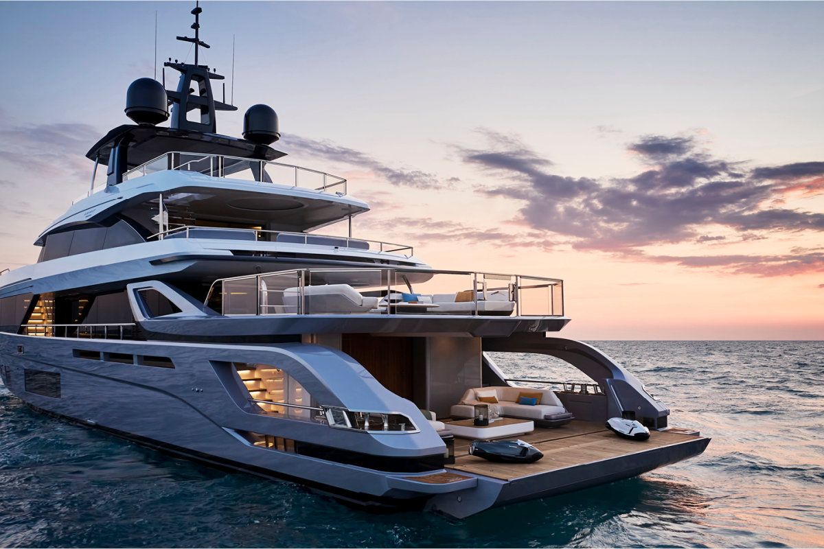 azimut123_20210528132147_trideck_gallery_web6.jpg