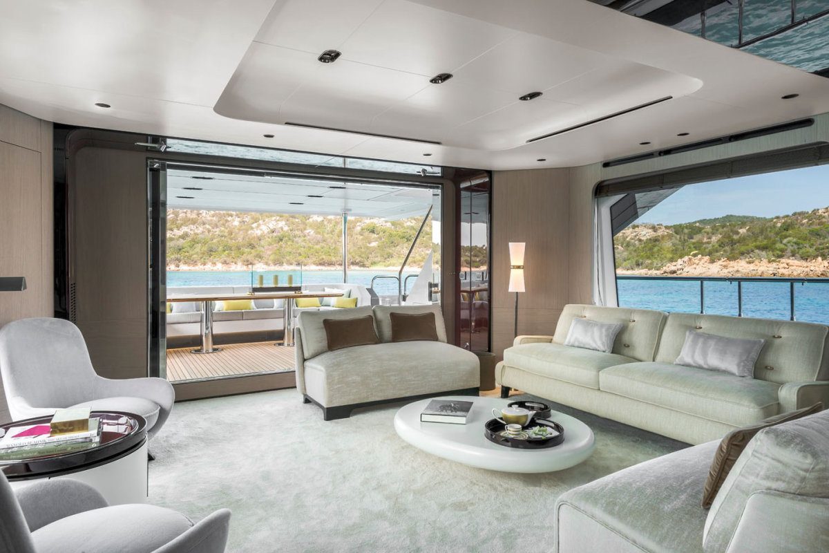 grande-27-yacht-stands-as-testament-that-big-things-come-in-small-packages_14.jpg
