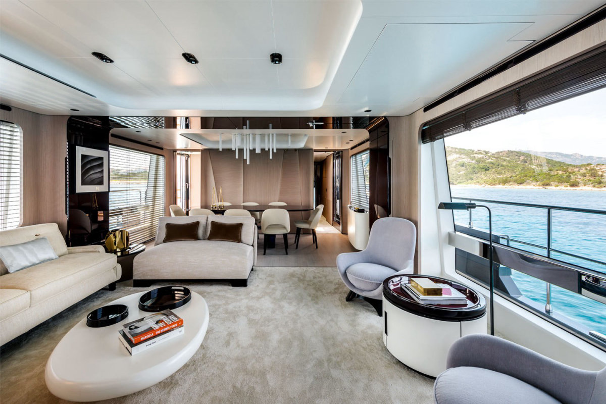 grande-27-yacht-stands-as-testament-that-big-things-come-in-small-packages_24.jpg