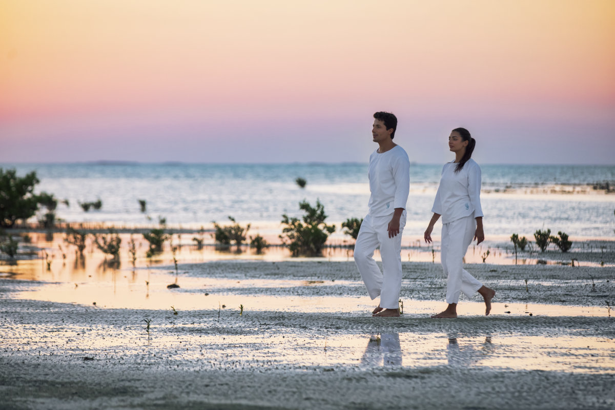 Zulal Wellness Resort_Beach_Earthing.jpg