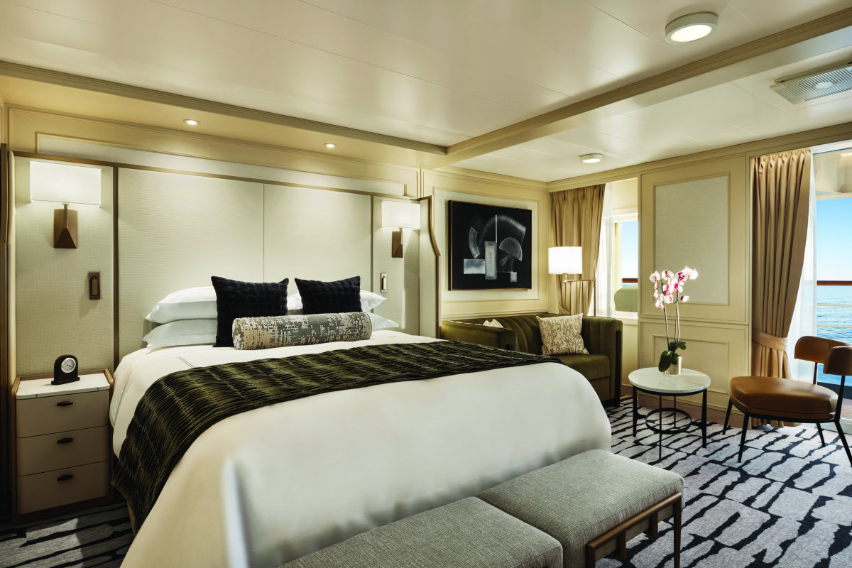 riviera-Penthouse-Suite-CAT-PH-2.jpg